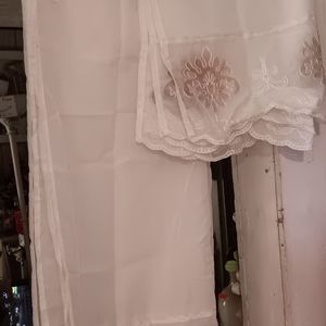 JCPENNEY HOME COLLECTION BEAUTIFUL SHEER CURTAINS. 2 PAIR CURTAINS W/VALANCES.